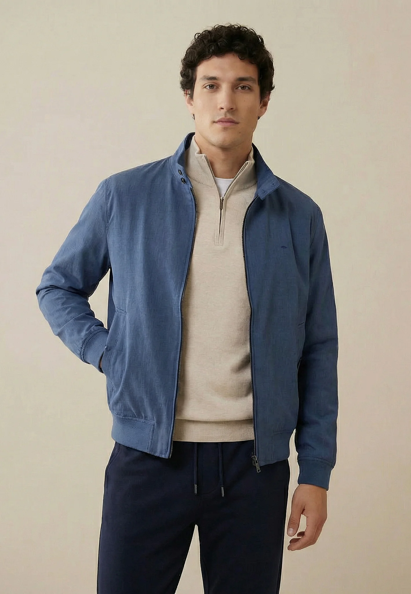 Blouson aus Leinen mit Reißverschluss und Stehkragen