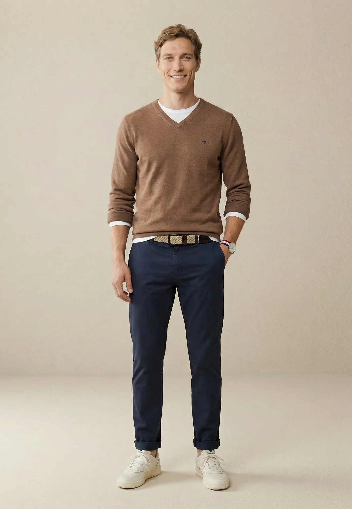 Feinstrickpullover aus reiner Baumwolle mit V-Ausschnitt - Image 7