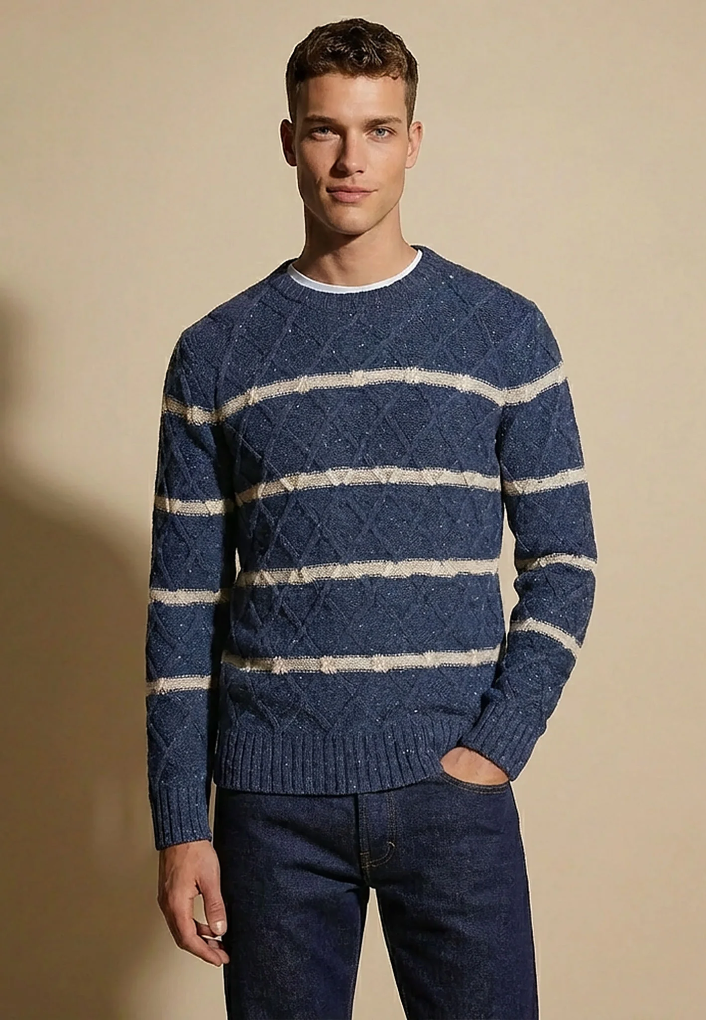 Gestreifter Pullover aus Donegal-Strick