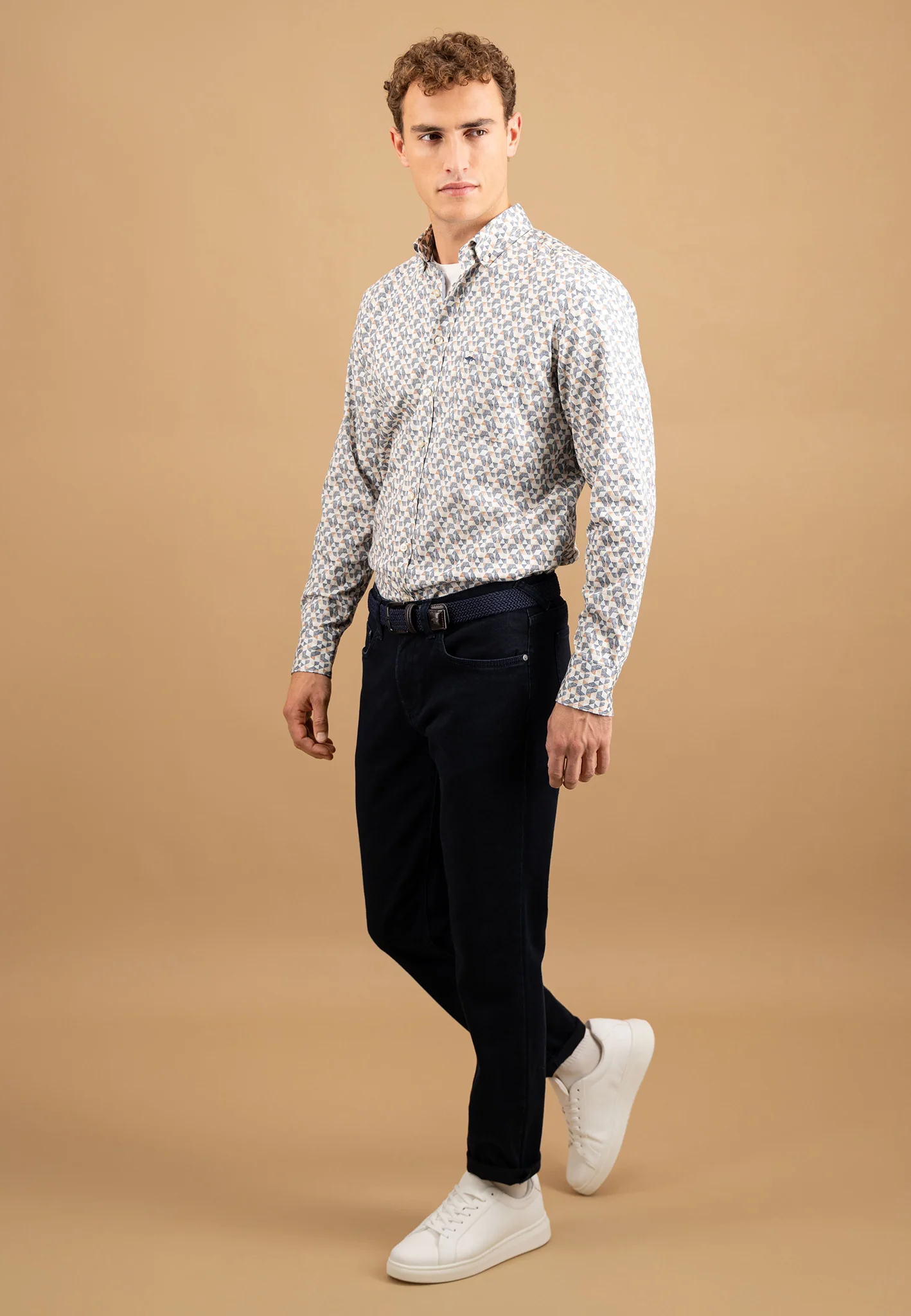 Hemd aus Baumwolle mit grafischem Allover-Print und Button-Down-Kragen - Image 4
