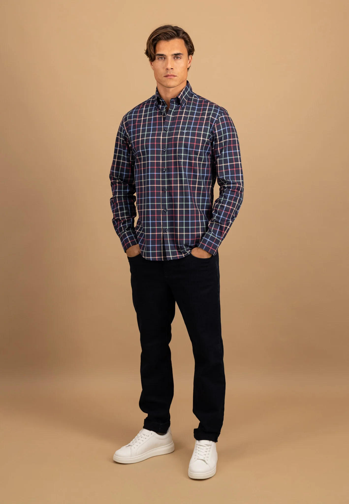 Hemd aus Baumwolle mit mehrfarbigem Karomuster und Button-Down-Kragen - Image 2