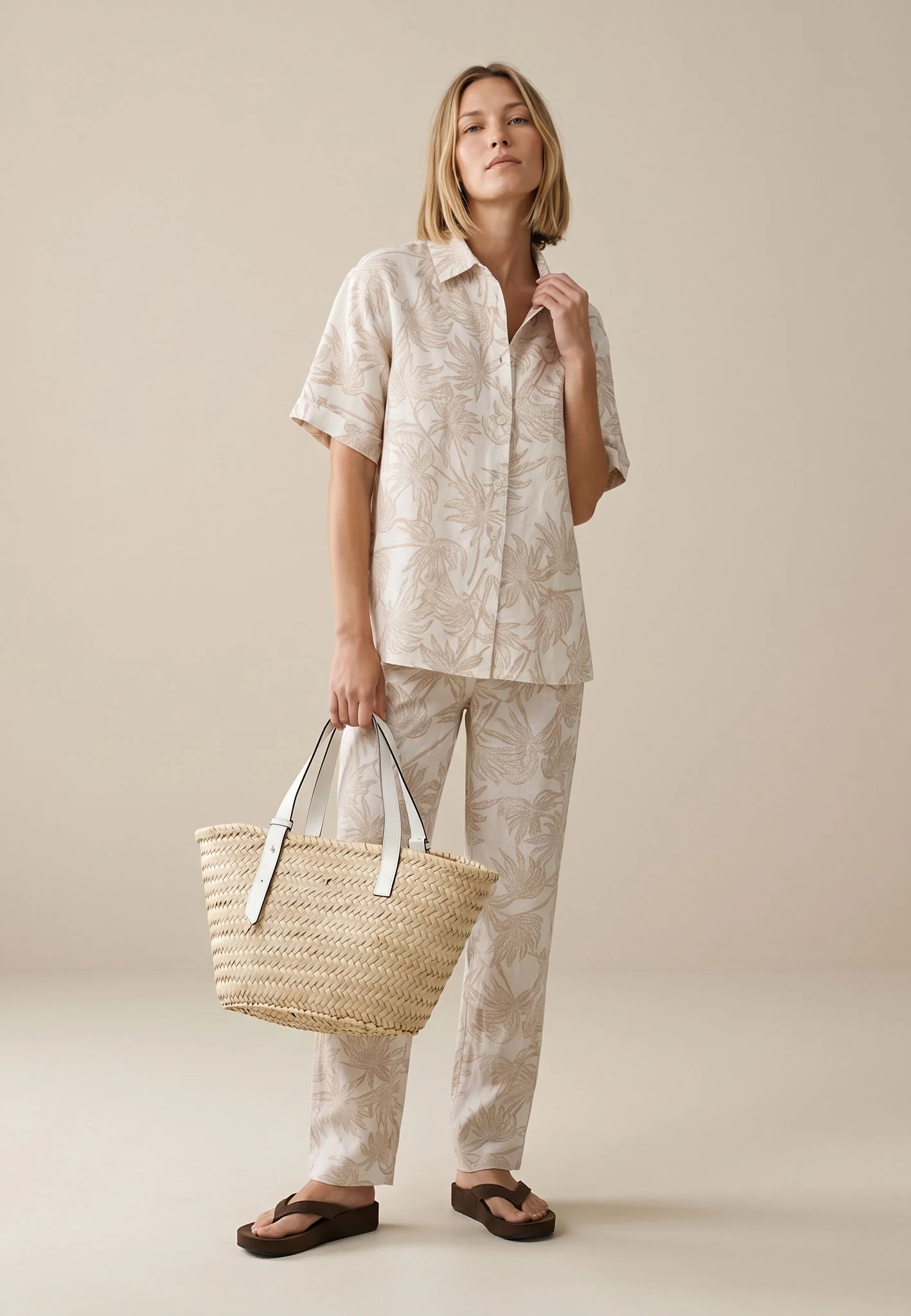 Hose aus Leinen-Viskose-Mix mit Allover-Print – Straight Leg
