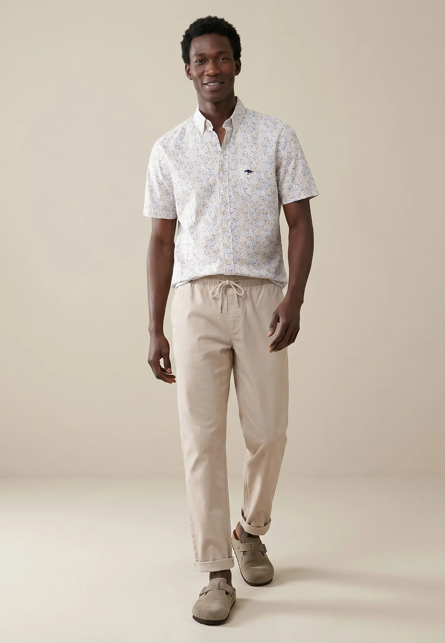 Kurzarmhemd aus Baumwolle mit floralem Allover-Print und Button-Down-Kragen - Image 3