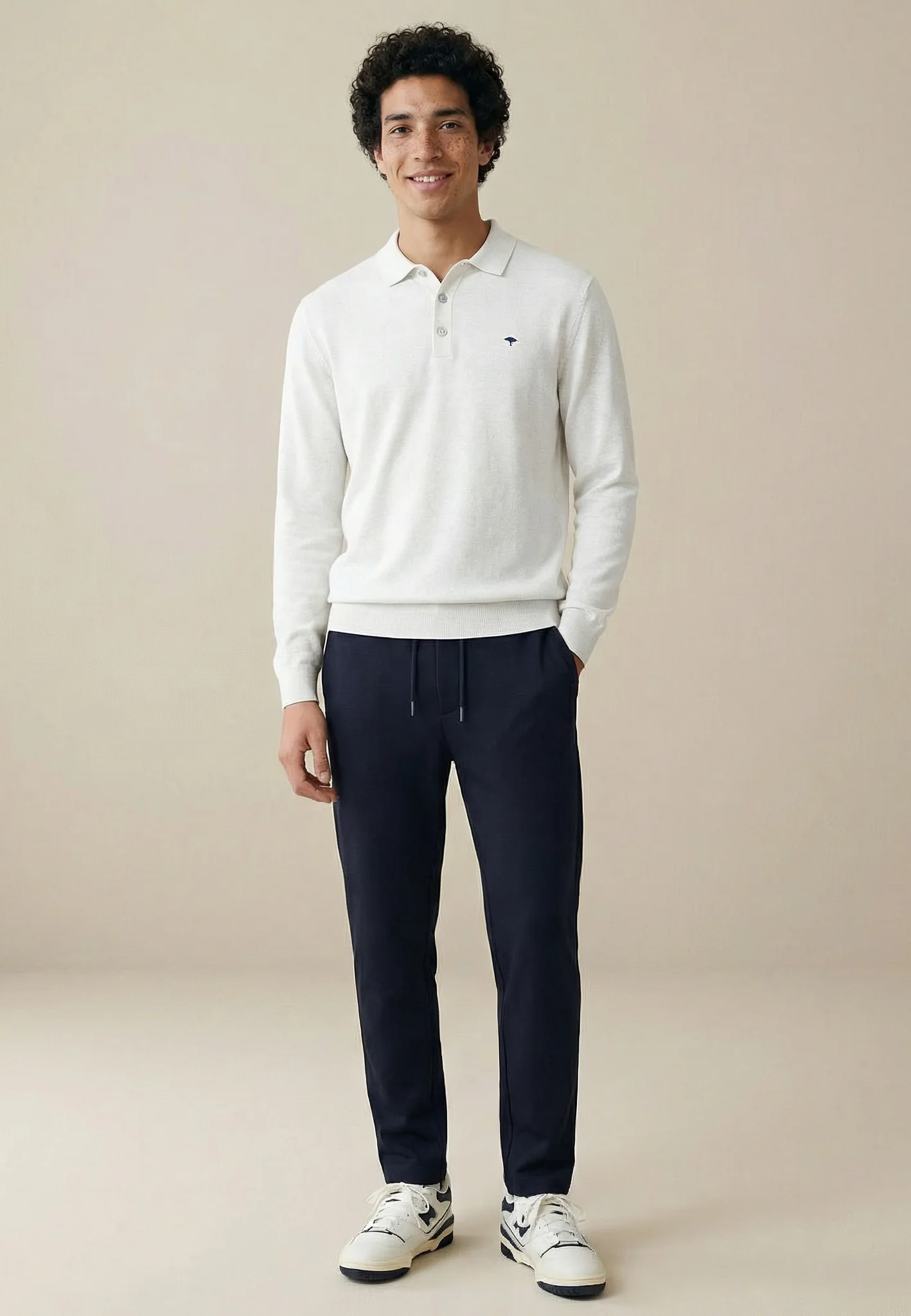 Langarm-Poloshirt aus Baumwolle mit Knopfleiste und Kragen - Image 7