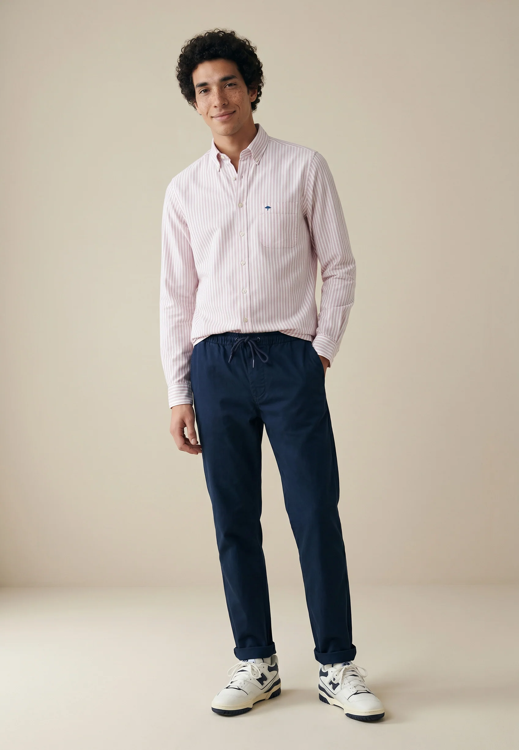Oxfordhemd aus Baumwolle mit Streifenmuster und Button-Down-Kragen - Image 14