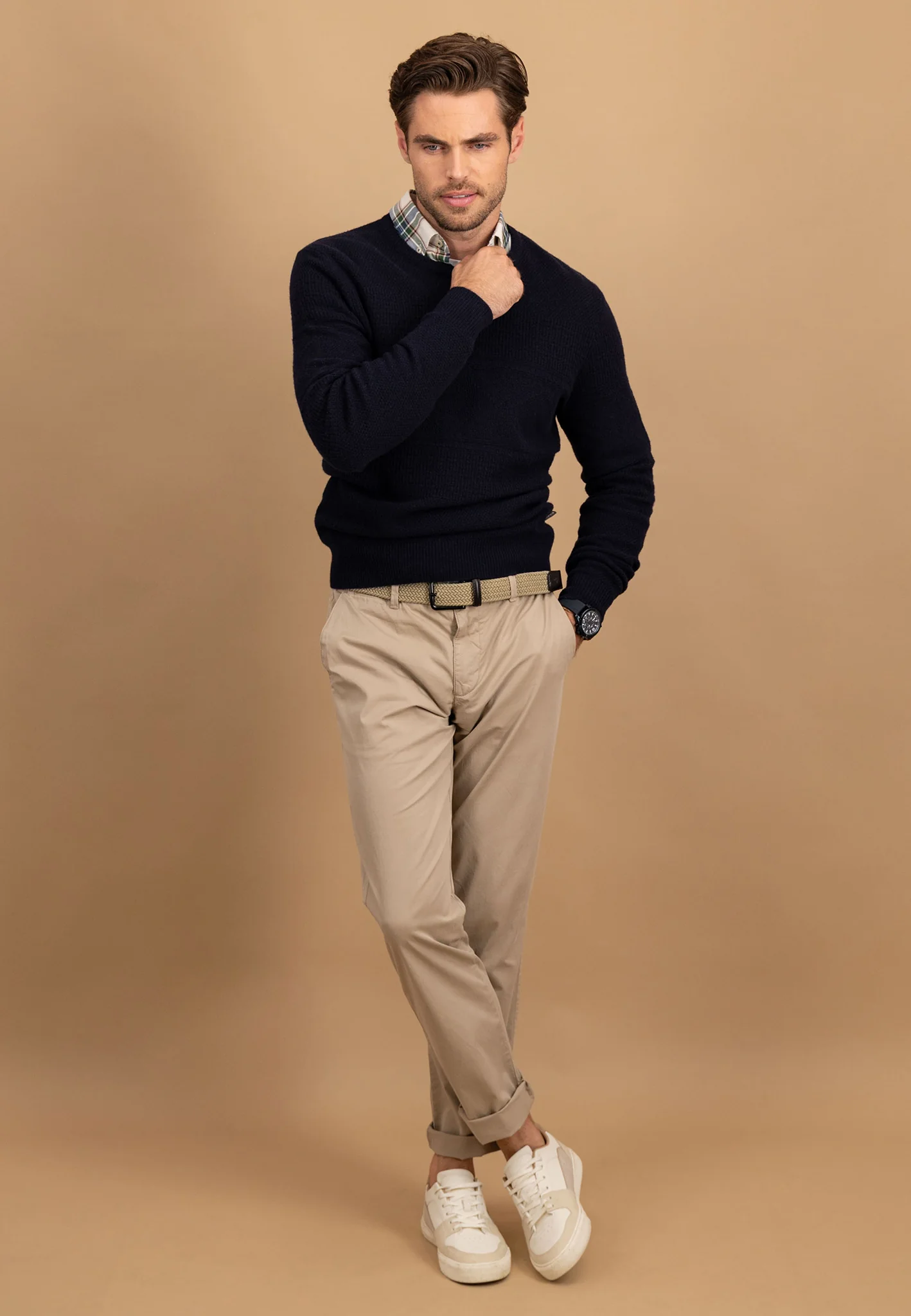 Pullover aus reiner Wolle mit Strukturwechsel und Rundhalsausschnitt - Image 4