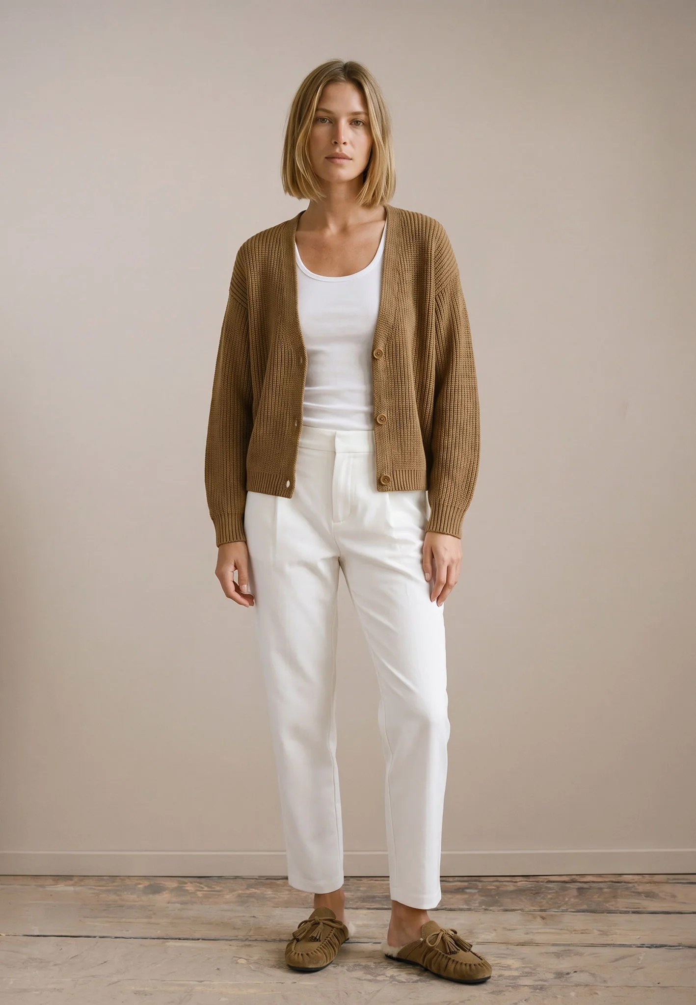 Strickjacke aus Baumwolle mit V-Ausschnitt - Image 6