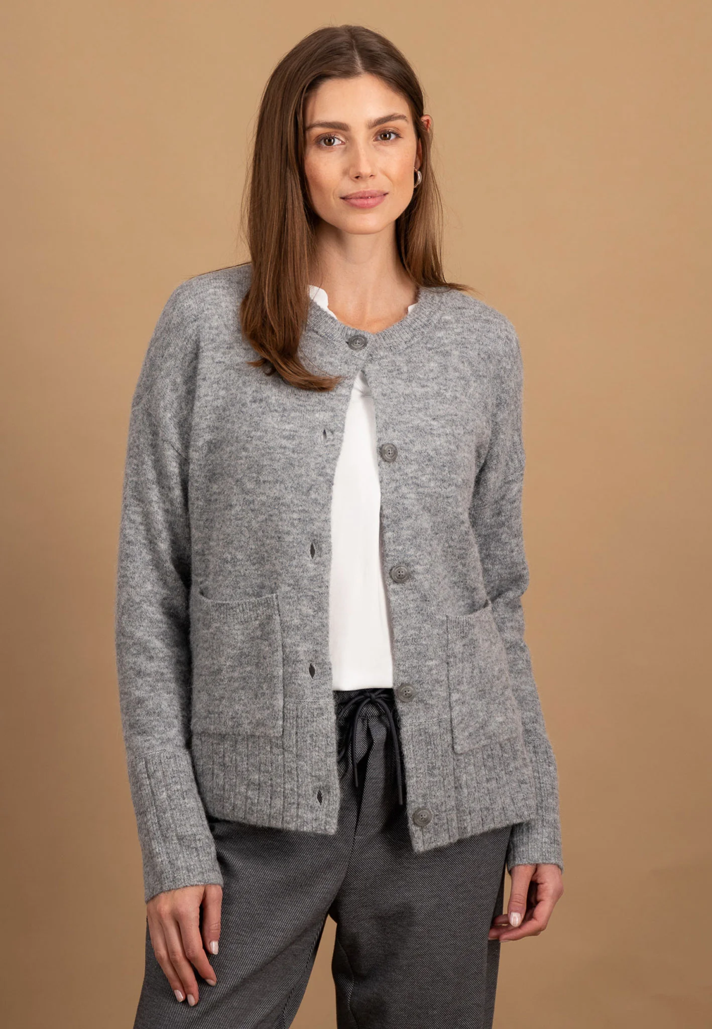 Strickjacke mit Alpaka-Wollmix und Rundhalsausschnitt - Image 7