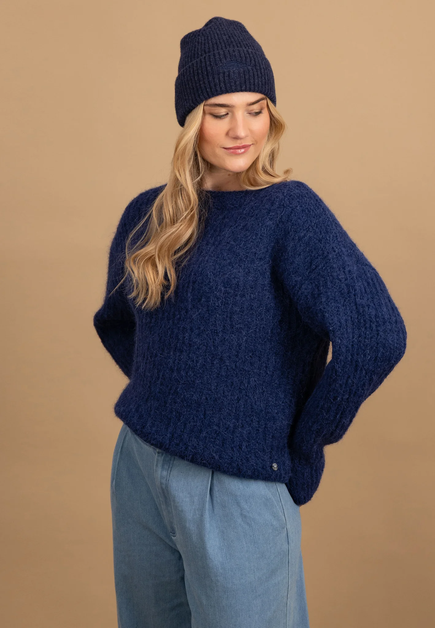 Strickpullover aus Alpaka-Mix mit U-Boot-Ausschnitt