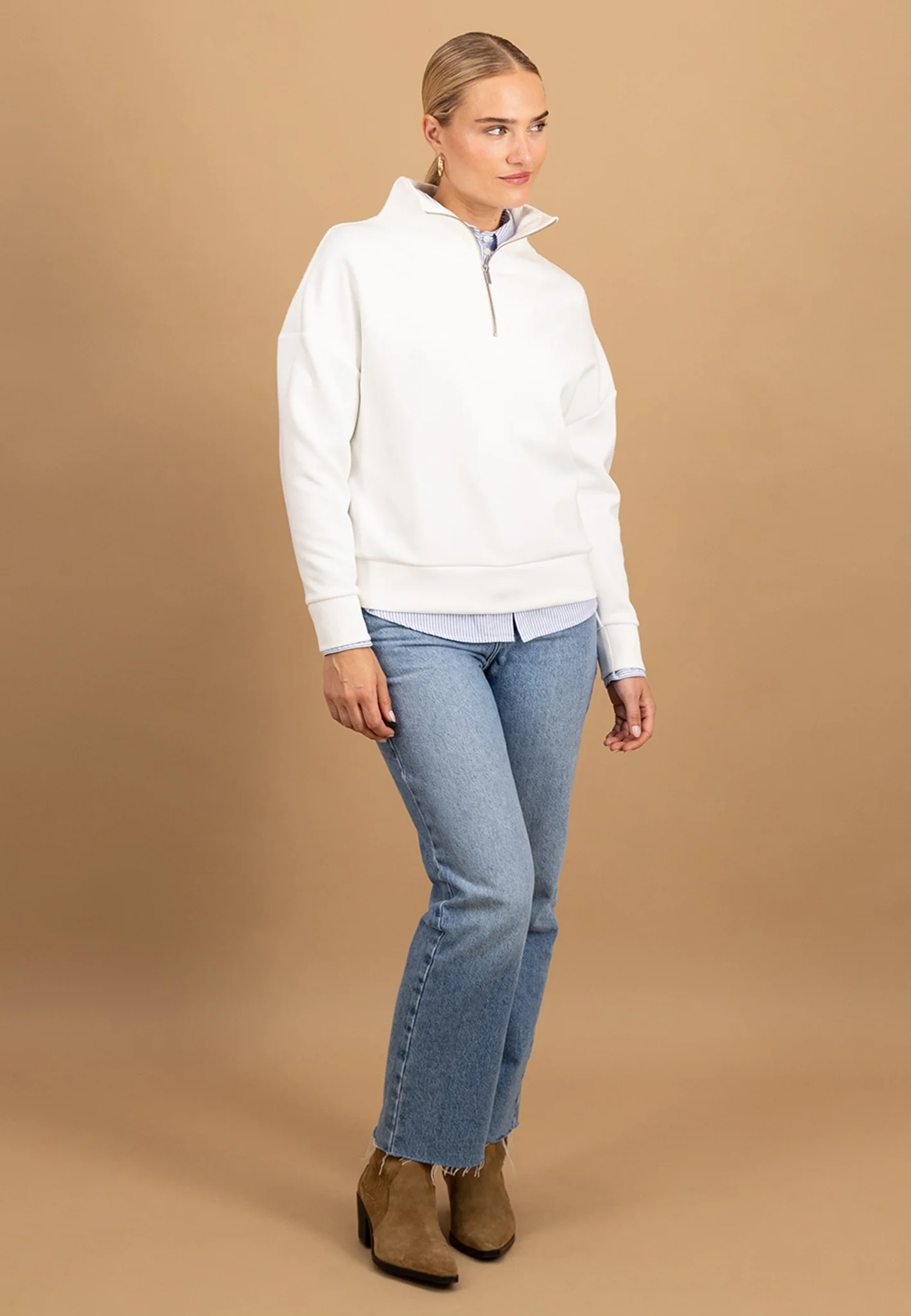 Sweatshirt aus Viskose-Mix mit Zipper und Stehkragen - Image 14