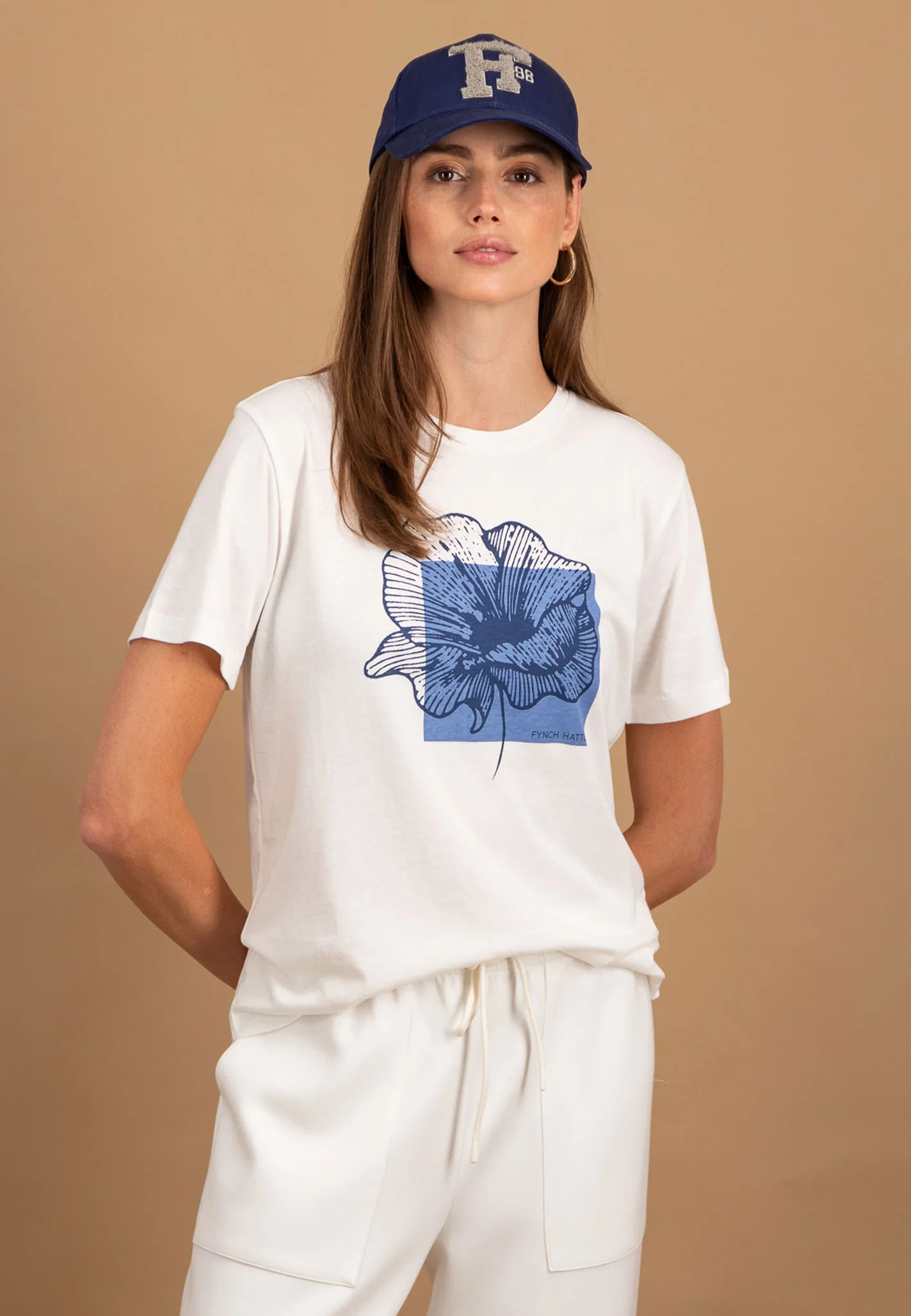 T-Shirt aus Baumwoll-Modal-Mix mit floralem Print - Image 7